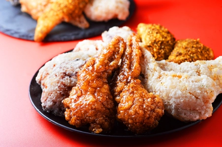 北海道札幌で大人気の揚げ手羽先専門店 「健太のホネなし手羽サッキィ」5/30(金)埼玉岩槻にオープン！