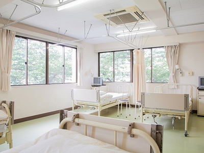 2F 病室(4人)