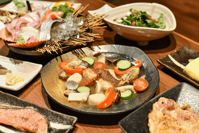 Mz4IURm23Q3BByI9CTxX.png?w=940&h=940