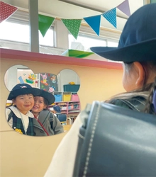 ハンマーで叩いても割れない鏡『ワーレン』、 動物モチーフを含む5種の新デザイン登場