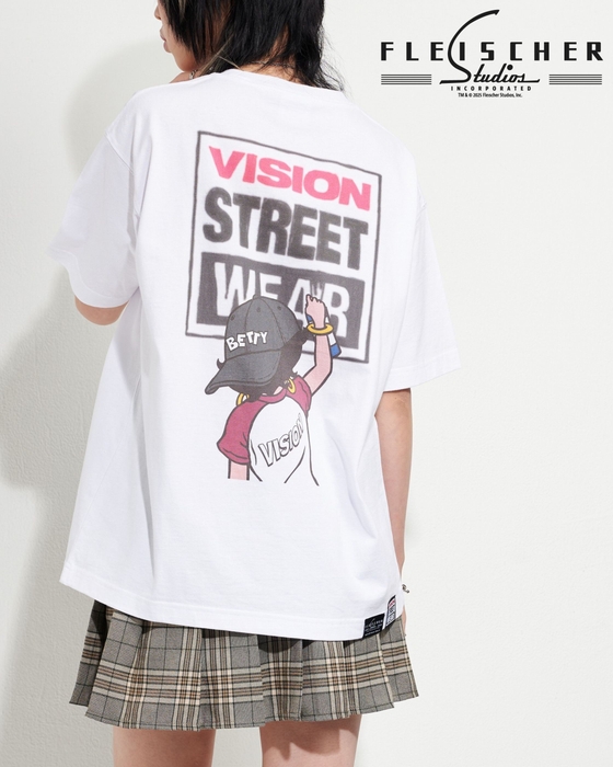 SPRAY TEE　5,390円(税込)