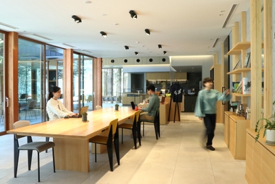 N8h2U3ayG4fbwrob74Pm.jpg?w=940&h=940