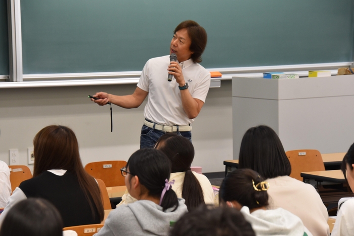 2コマ合わせて287人が受講