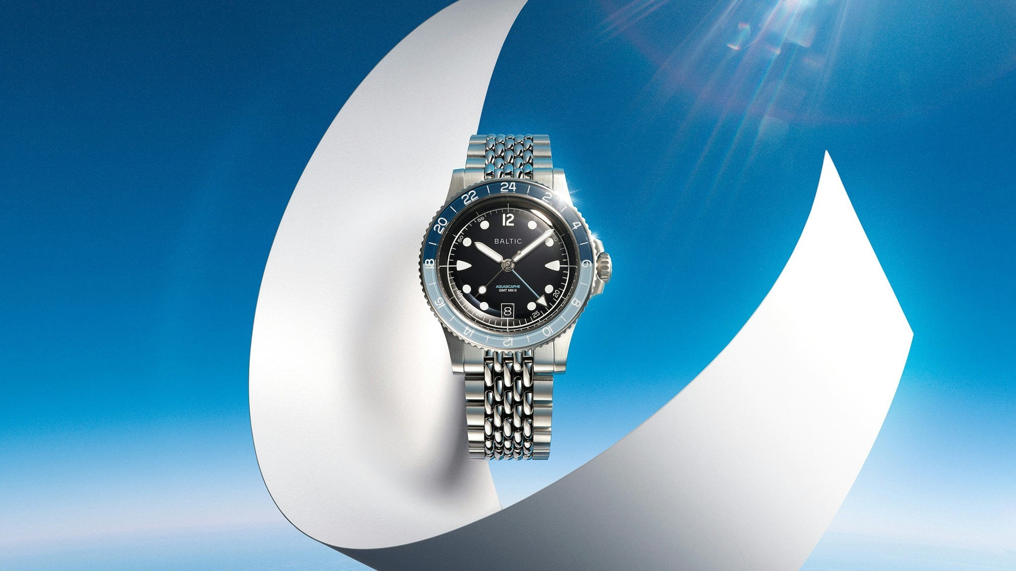 フランス発「BALTIC」 – 新作腕時計 – 旅を楽しむための本格GMTウォッチ「Aquascaphe GMT MK-II」が登場