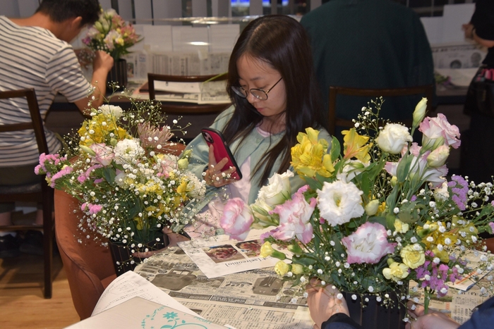 完成した作品をスマホで撮影