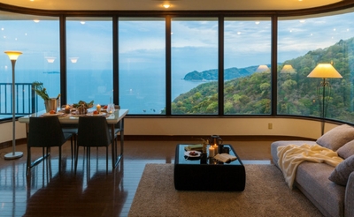 NQzFhQ7iTAxTheejAqiO.jpg?w=940&h=940