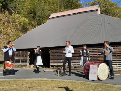 NYbLTz4EDA6ZcTUrsNUx.JPG?w=940&h=940