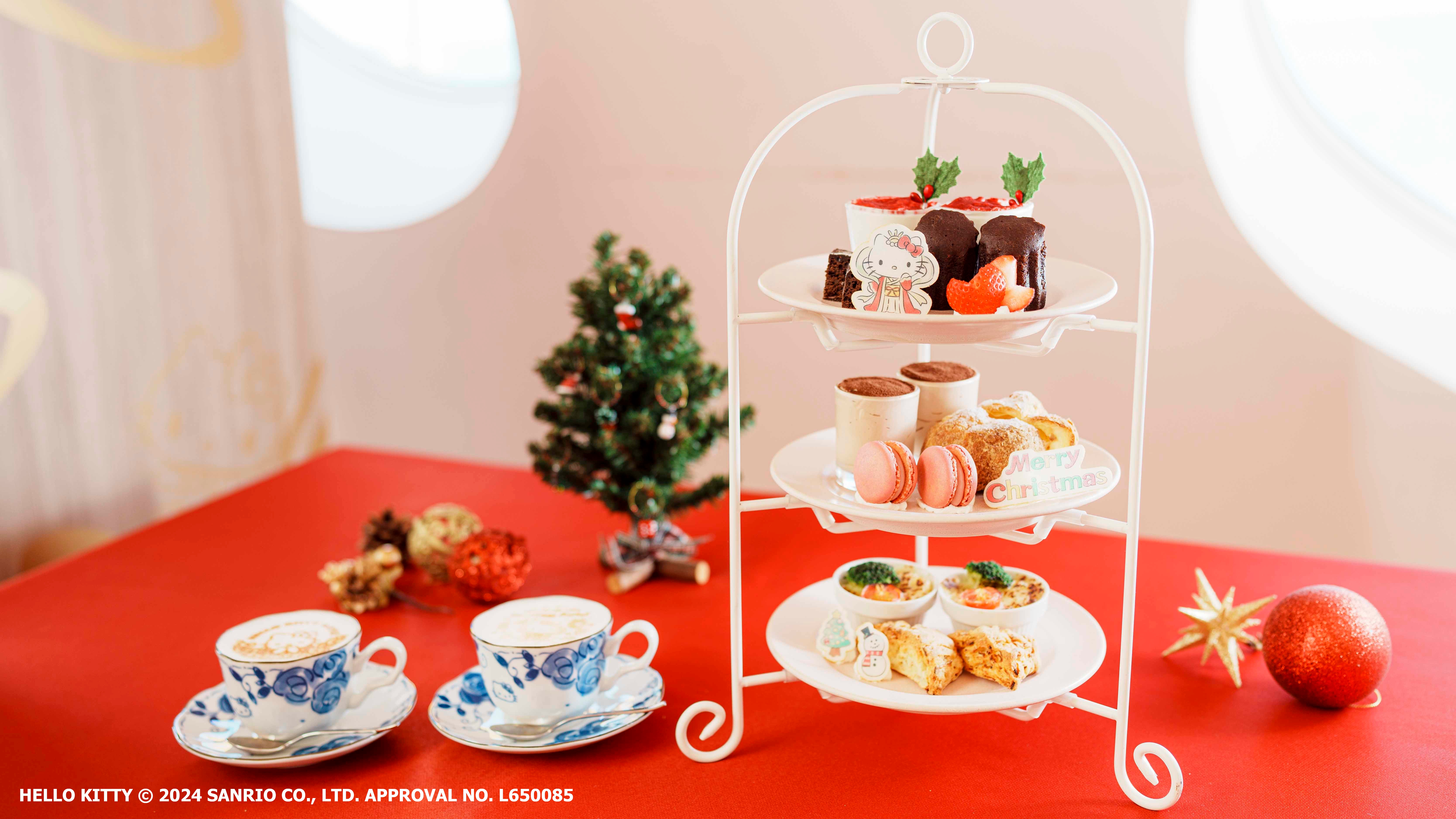 チョコレートやベリー、カスタードの濃厚な甘さが堪らない心ときめくアフタヌーンティーが登場♪ 冬の特別企画 『クリスマスアフタヌーンティー』 12月5日より提供開始