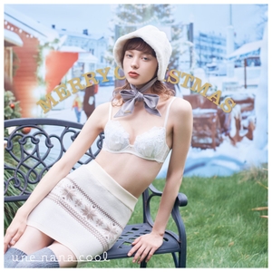 NbT9fhUuQb4C4XphjgTL.jpg?w=940&h=940