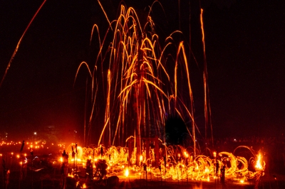2023年　広河原松上げの様子