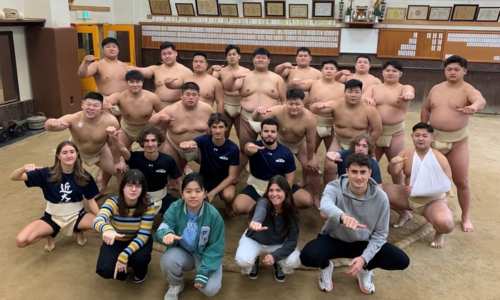 令和6年(2024年)11月、体育会相撲部と留学生