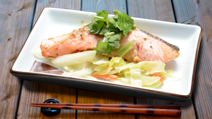 鮭のちゃんちゃん焼き(イメージ)