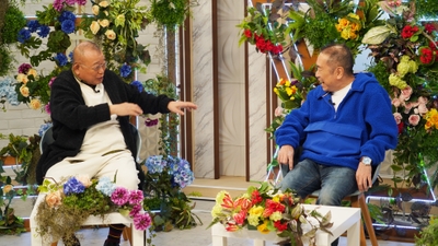 笑いあう近田さんと鶴瓶さん