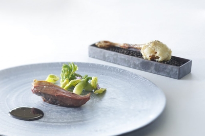 NqCVTqN3G0KIaqQ82yxH.jpg?w=940&h=940