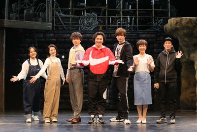 NrTi9XKhSy95bfQzs1FK.jpg?w=940&h=940