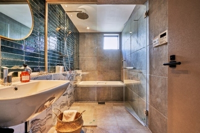 NsVpQbdqtQwXCni2sARk.jpg?w=940&h=940