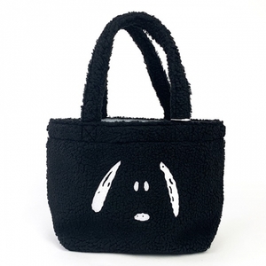 NsZ0HxtVjVa7J09FiszN.jpg?w=940&h=940