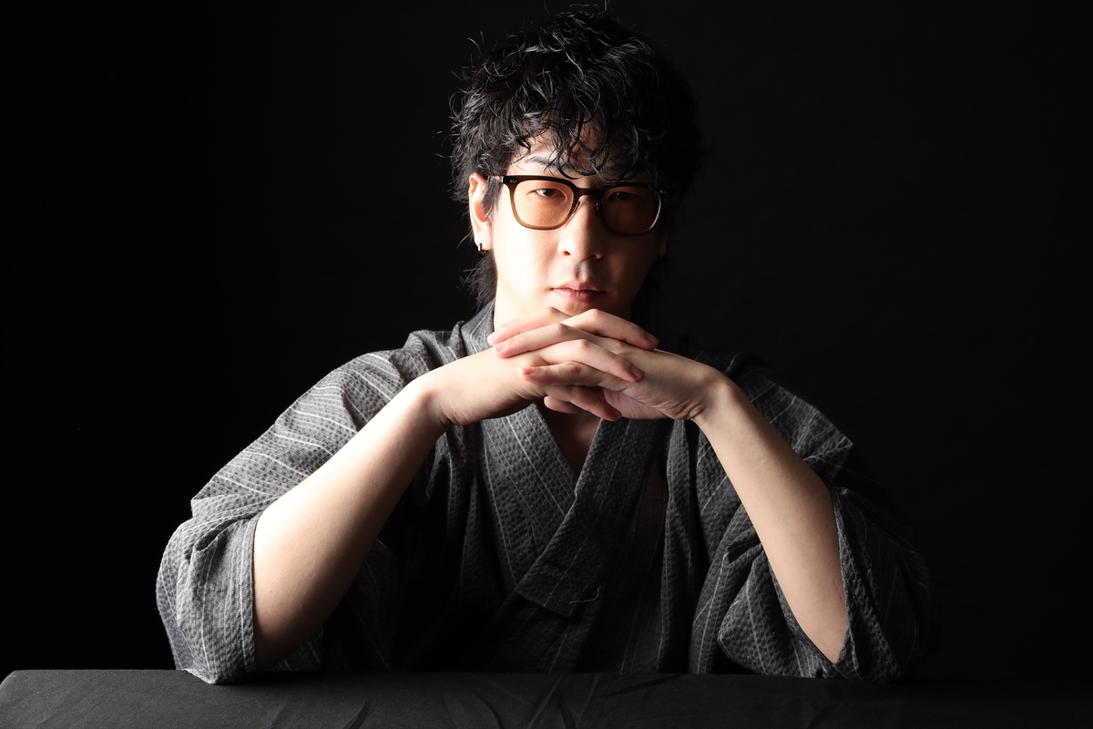 Amazonランキング第1位!予約時点で完売達成!令和を代表する怪談本、遂に発売! チャンネル登録者数129万人越えのラジオ系YouTuberたっくーが贈る最恐怪談