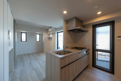 NxTRby80GBBrUrQq8Ldn.jpg?w=940&h=940