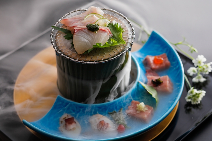 造里 夕日ヶ浦海岸 夏霧 一例