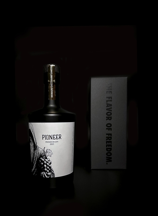 ボトルと化粧箱