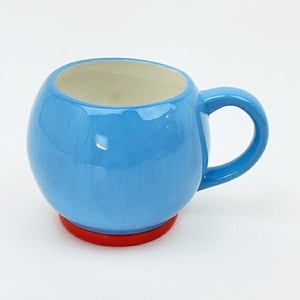 ドラえもんのマグカップ