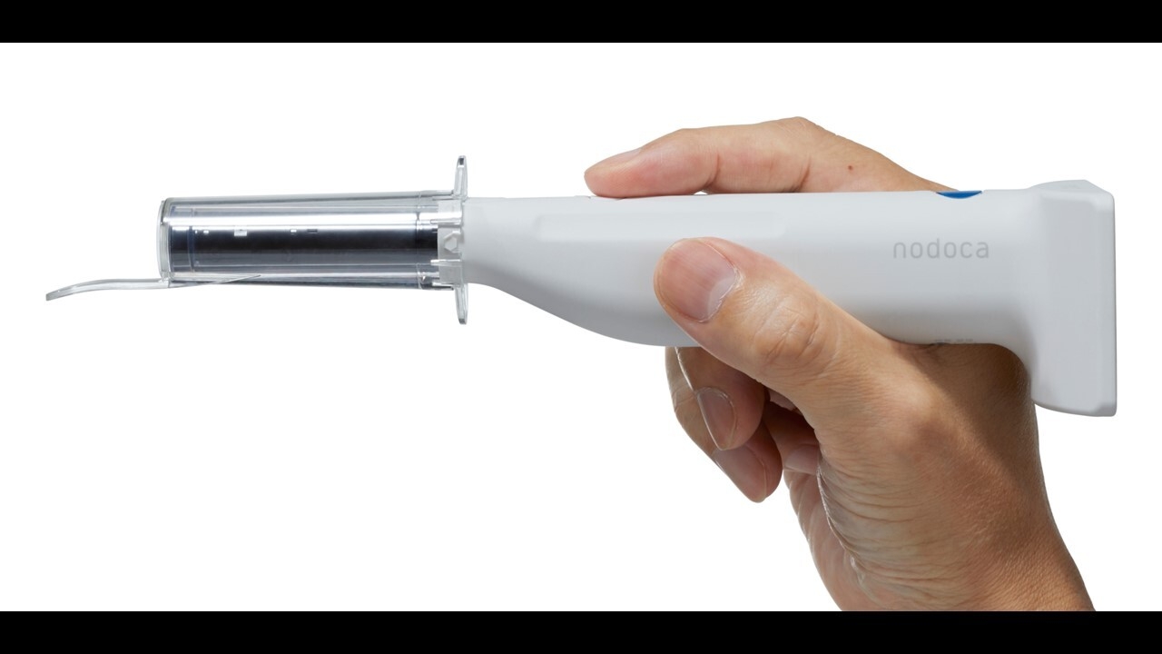 デザイン部門 アイリス/進化し続けるAI医療機器nodoca(ノドカ)