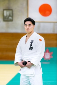 O3G7yaeejJvJP0qj3gi5.JPG?w=940&h=940