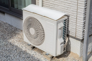 幅調整可能な簡単マグネット取付室外機カバーが 12月下旬発売