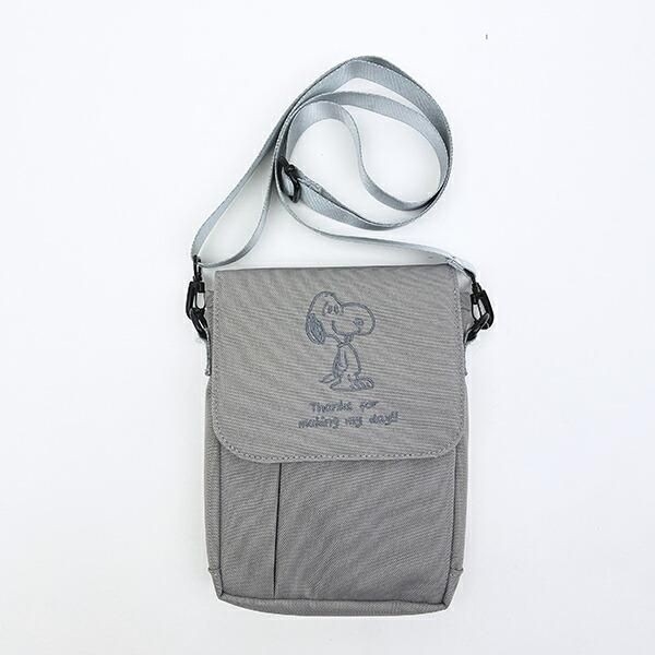 スヌーピーのショルダーバッグ