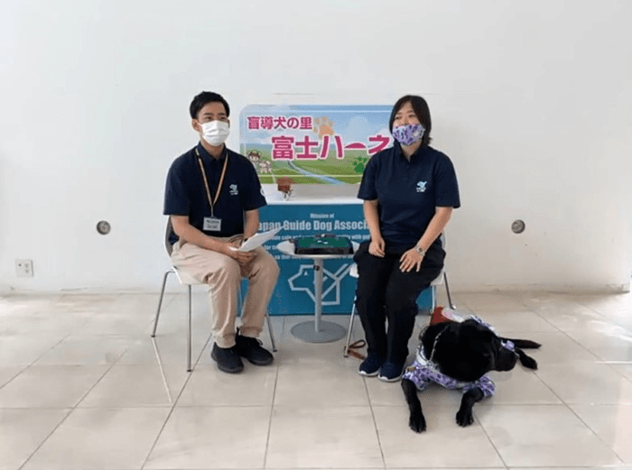日本盲導犬総合センター からのトーク風景