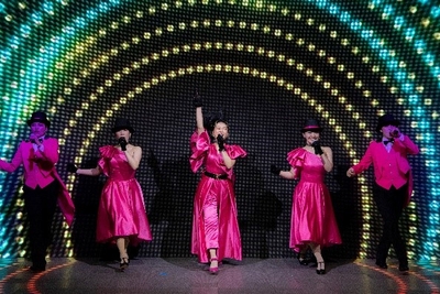 OAd2wa2MX2FEVLUHKrID.jpg?w=940&h=940