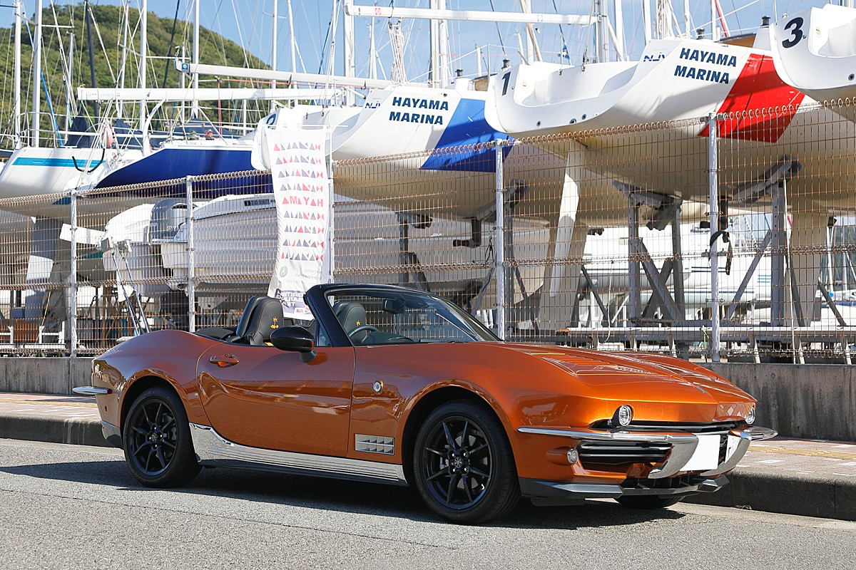 リロ　ロックスター価格相談可能 おもしろレンタカーが光岡自動車 「ロックスター」(限定200台)を祐天寺