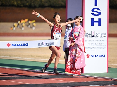 OOS9XVBpprHcVRjNsUuV.jpg?w=940&h=940