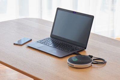 OUeIGm3pH08SZLzt2x79.jpg?w=940&h=940