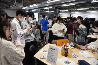 OVSwT41X65fh1pvy23m0.jpg?w=940&h=940