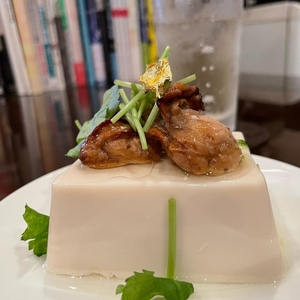 OWNBZzZFjkp73faAyvhd.jpeg?w=940&h=940