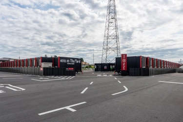 栃木県鹿沼市「アクロスプラザ鹿沼」内にコンテナホテル 「HOTEL R9 The Yard アクロスプラザ鹿沼」が 2025年7月24日(木)開業予定！