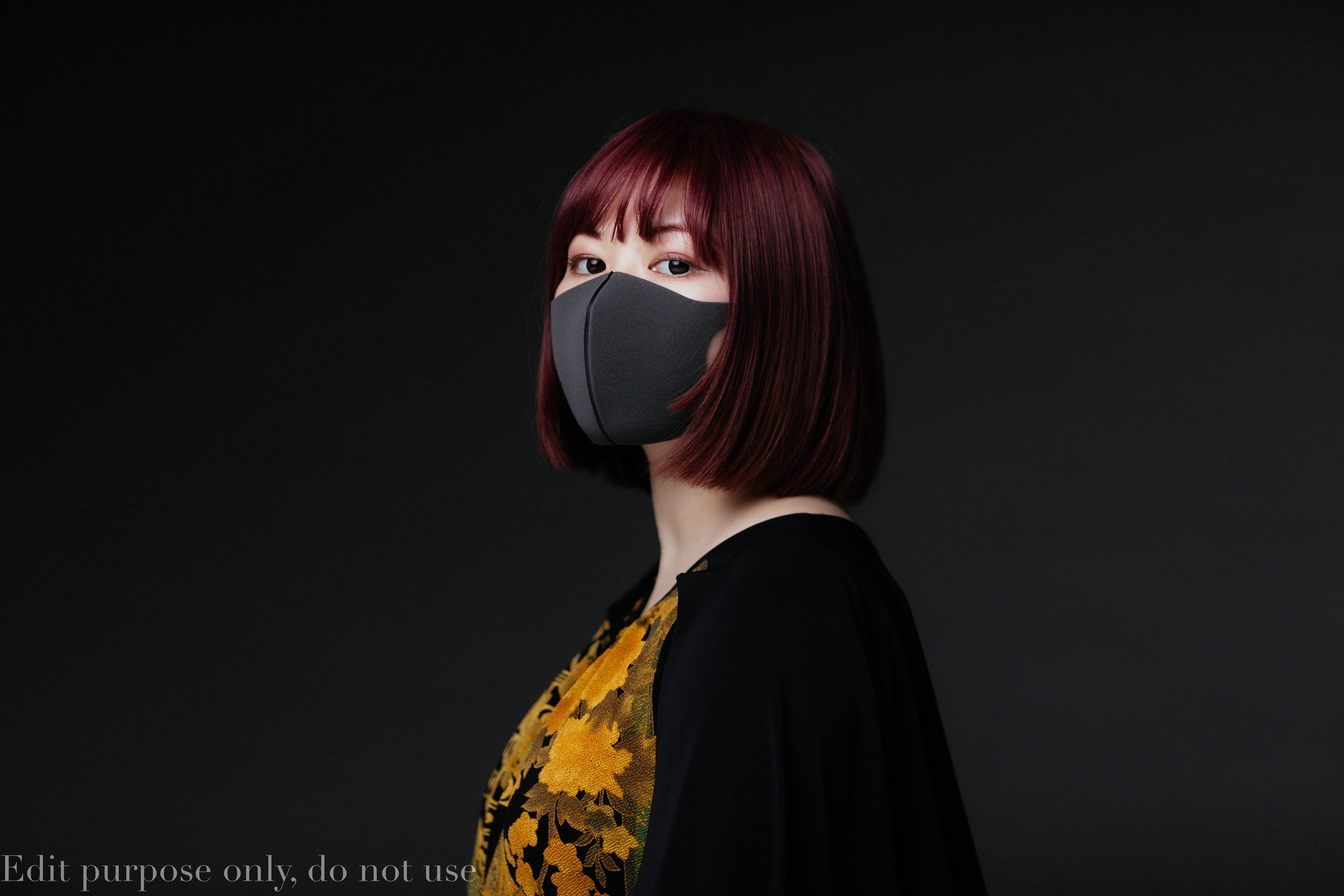 著者近影 写真:小田駿一