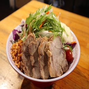 OgpEUxKbpjlQuQpzLNCI.JPG?w=940&h=940