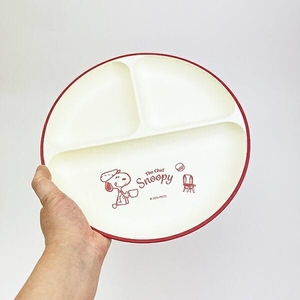 スヌーピーのお皿