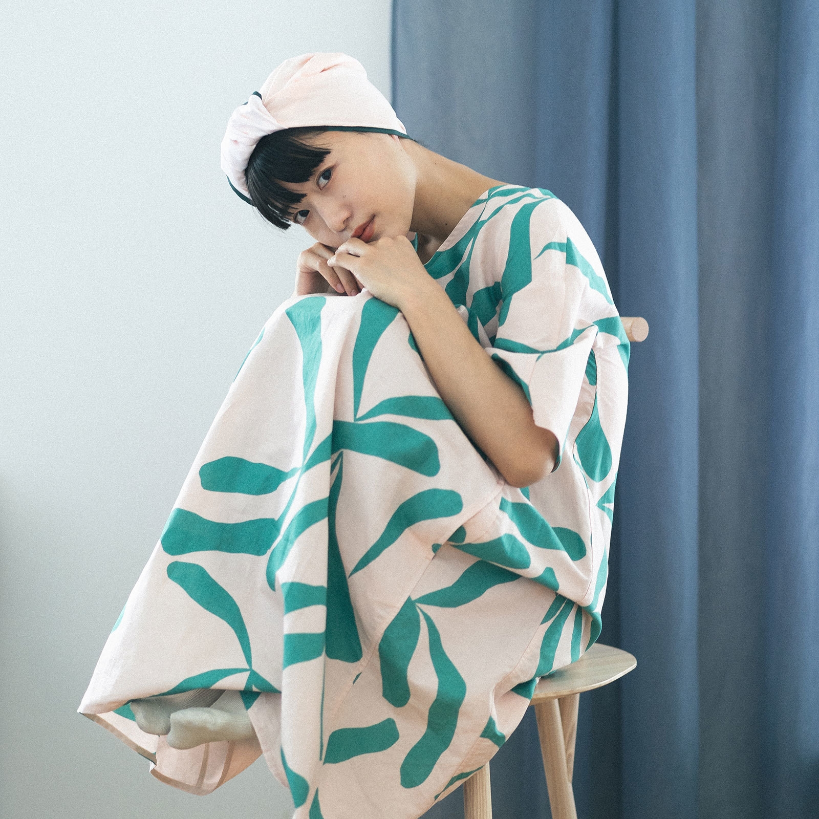 【200円オフ】髪が長い人のためのナイトキャップ:ヘアークレープリー/ピンクホワイトグリーン