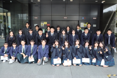 OkApzMRha2fscj2VCkDP.JPG?w=940&h=940