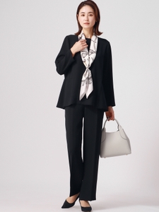 OmImn8GgIWjdQnKrTegY.jpg?w=940&h=940