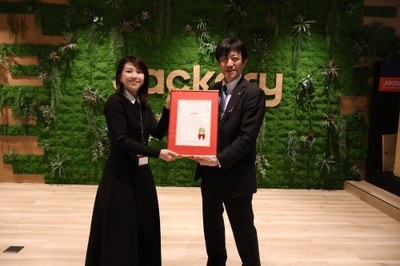 On6xERECRLgqaYi5CuKs.jpeg?w=940&h=940