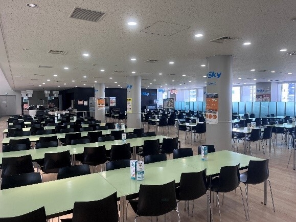 豊洲キャンパス 交流棟3階「Sky Cafeteria」