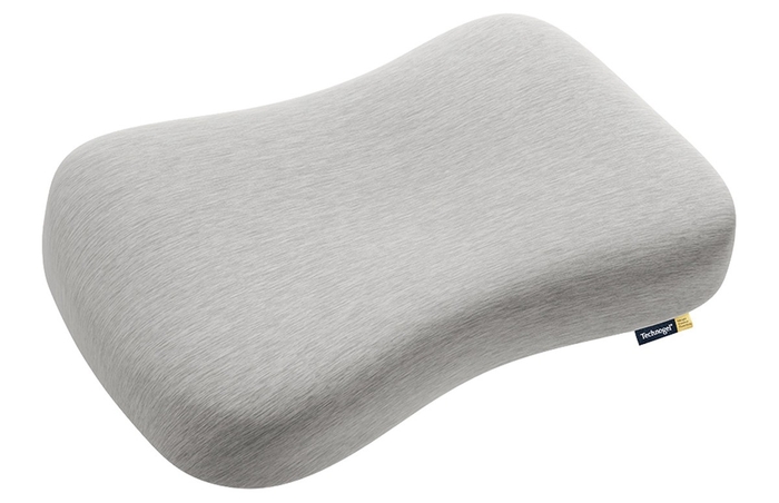 本体枕にはサラっとしたニットのカバー付き