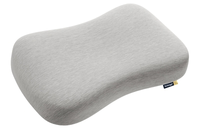 本体枕にはサラっとしたニットのカバー付き