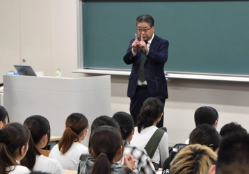 【名城大学】森和俊 薬学部特任教授が薬学部１年生に対して特別講義