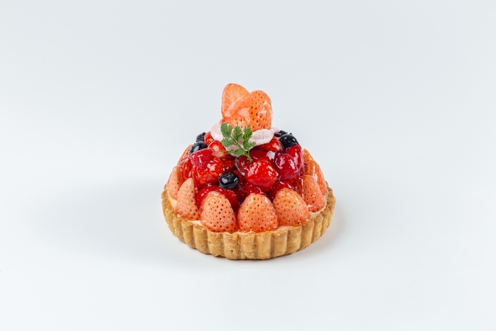 『ベリーベリーホワイト』 13㎝ ホール